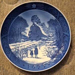 Royal Copenhagen Christmas plate from 1973, titled "Going Home for Christmas,"